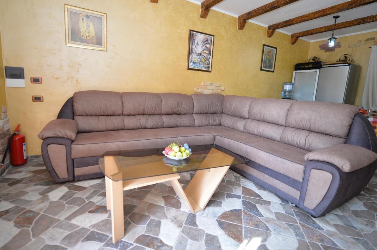 Danilovgrad Vila Andrea מראה חיצוני תמונה