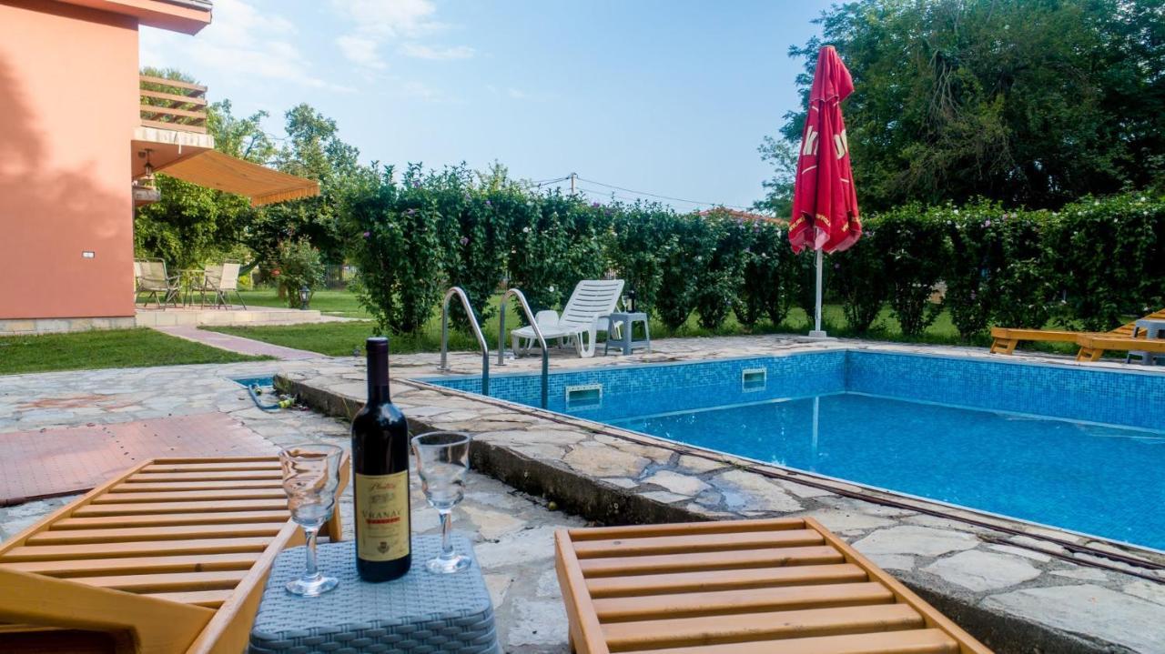 Danilovgrad Vila Andrea מראה חיצוני תמונה
